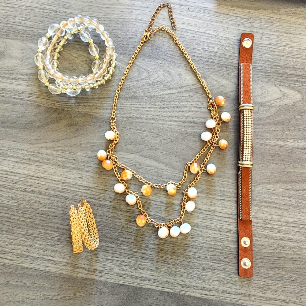 Grab Bag of Jewelry $10